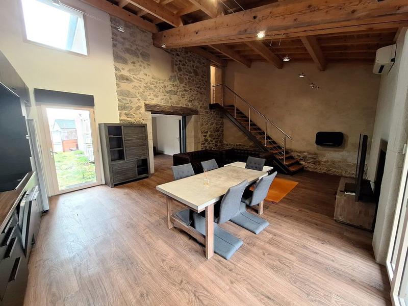 Maison - 145 m² - 5 pièces
