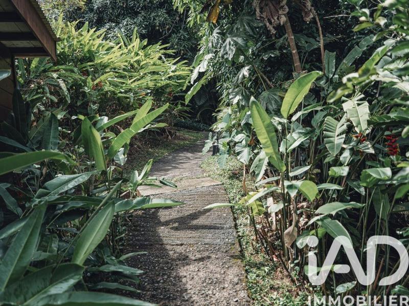 Maison - 200 m² - 6 pièces