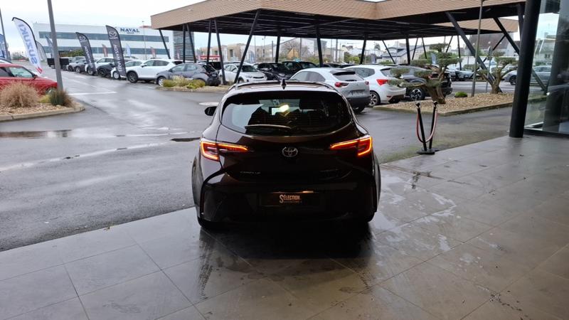 Toyota Corolla XII Hybride 140h Dynamic Business Beyond Zer