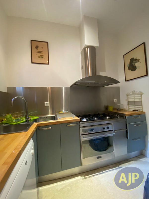 Appartement - 109 m² - 3 pièces