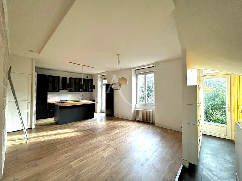 Appartement - 69 m² - 3 pièces