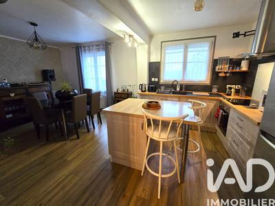 Maison - 116 m² - 6 pièces