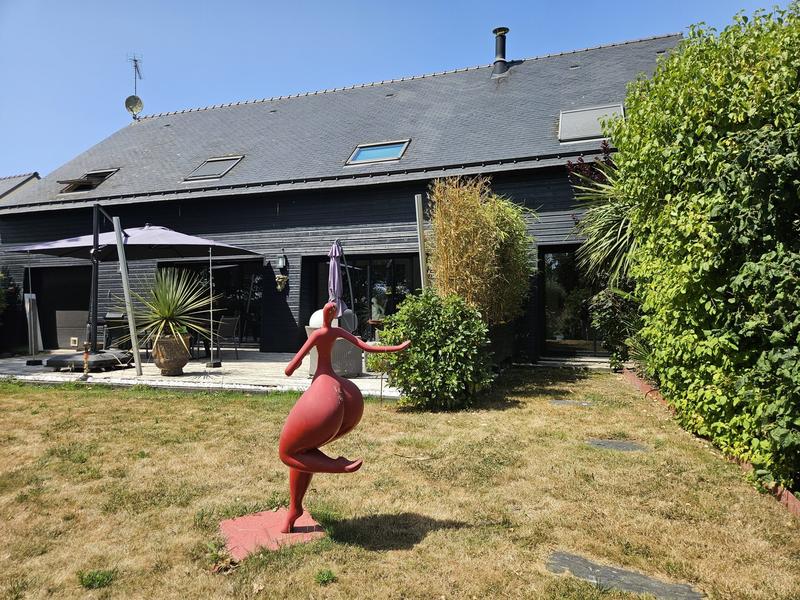 Maison - 187 m² - 7 pièces