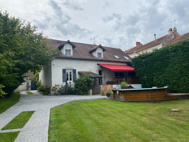 Maison - 158 m² - 5 pièces