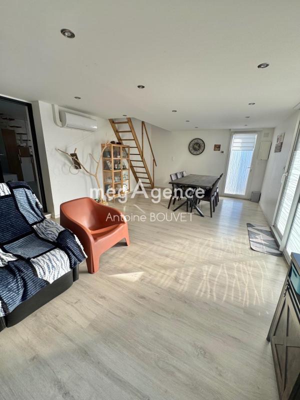 Maison - 114 m² - 6 pièces