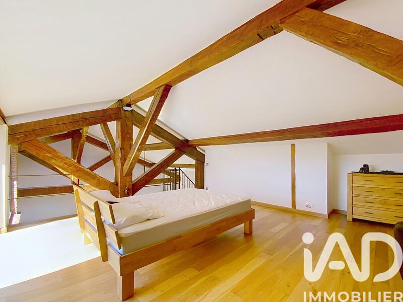 Maison - 200 m² - 6 pièces