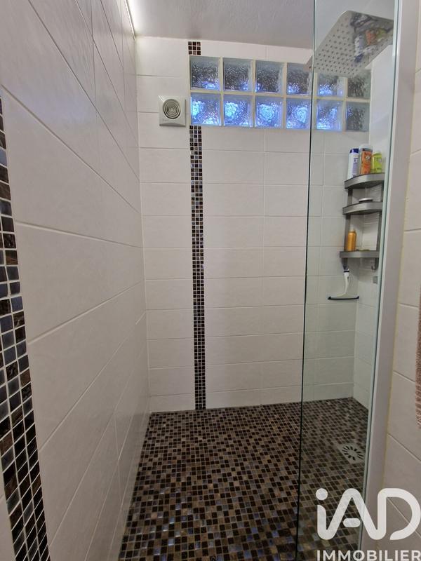 Appartement - 83 m² - 5 pièces