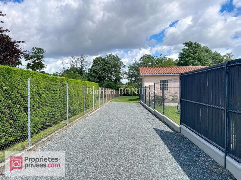 Terrain constructible - 1 460 m²