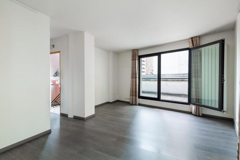 Maison - 185 m² - 9 pièces