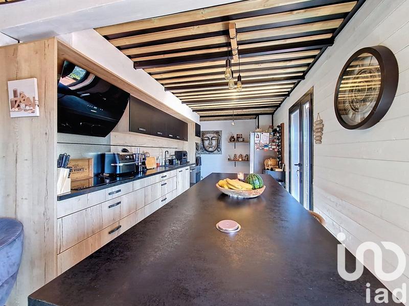 Maison - 183 m² - 7 pièces