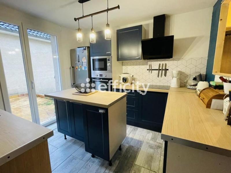 Pavillon - 92 m² - 5 pièces