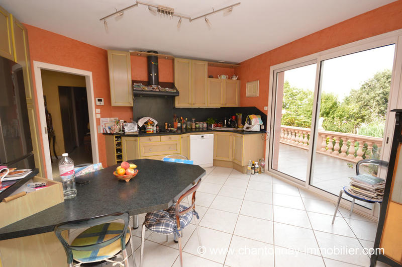Propriété - 165 m² - 5 pièces