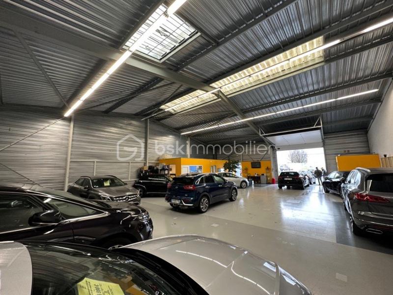 Immeuble - 330 m² - 1 pièce