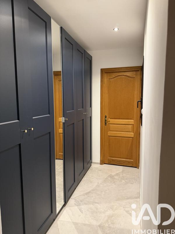 Maison - 280 m² - 7 pièces