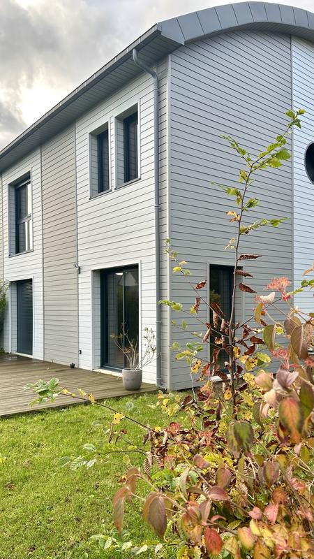 Maison contemporaine - 118 m² - 5 pièces