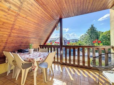 Maison - 181 m² - 9 pièces