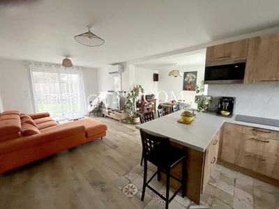 Maison - 109 m² - 5 pièces