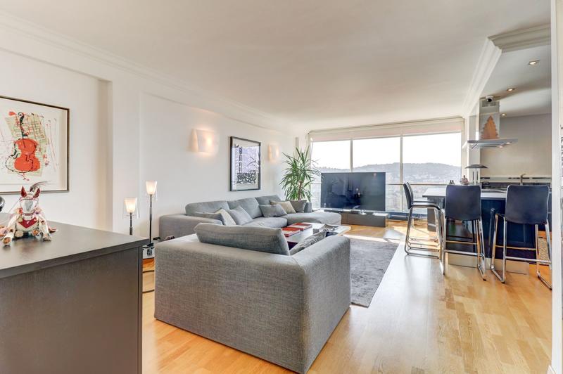 Appartement - 96 m² - 4 pièces