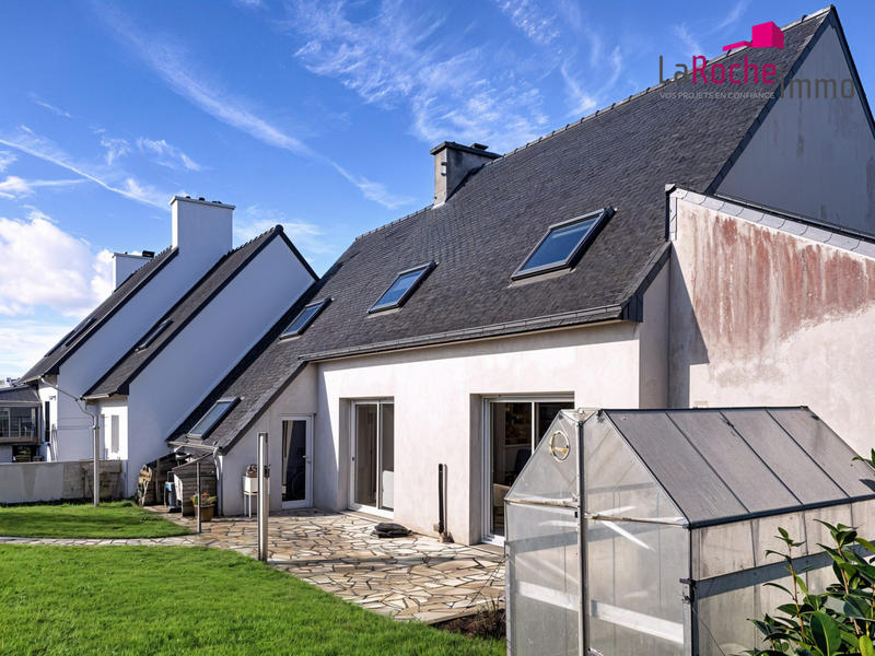 Maison - 138 m² - 7 pièces