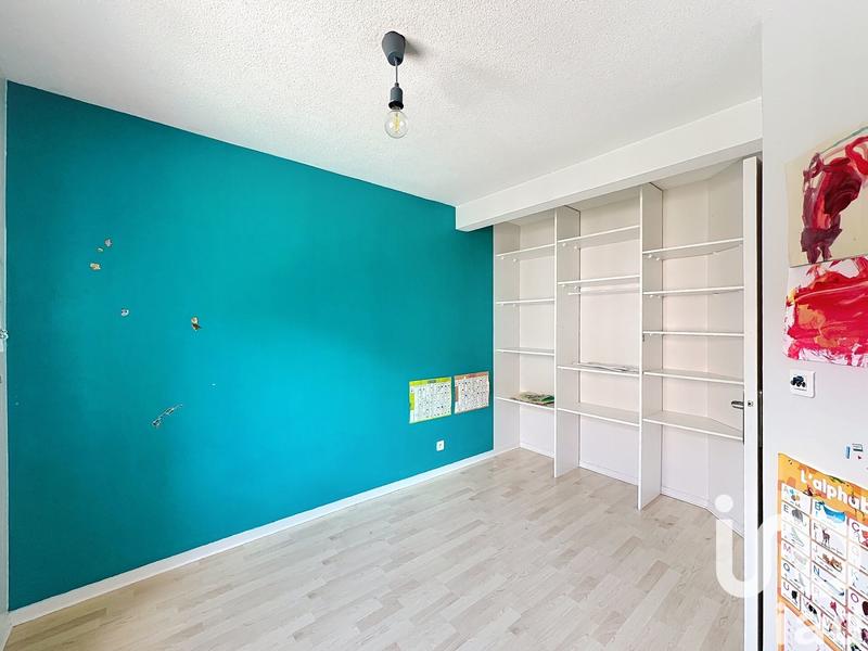 Appartement - 100 m² - 5 pièces