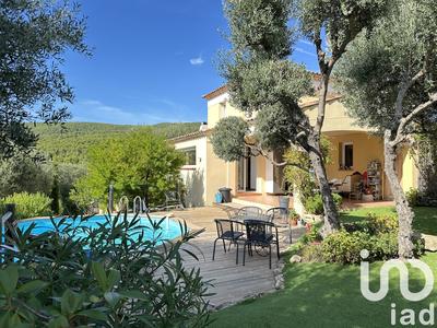 Maison - 135 m² - 5 pièces