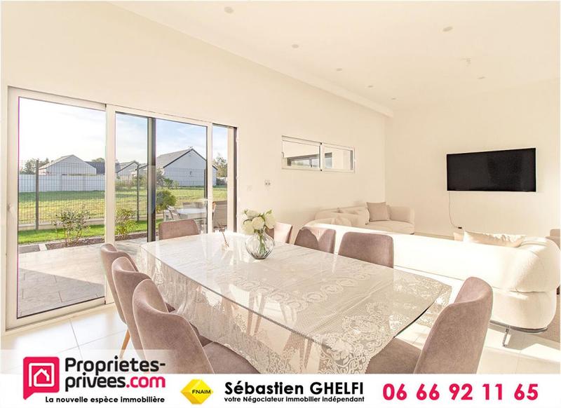 Maison - 138 m² - 6 pièces