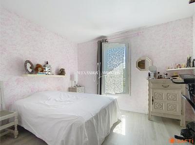 Maison - 79 m² - 4 pièces