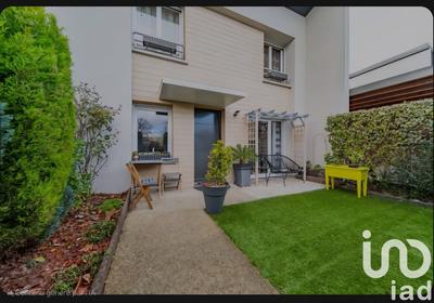 Maison - 65 m² - 3 pièces