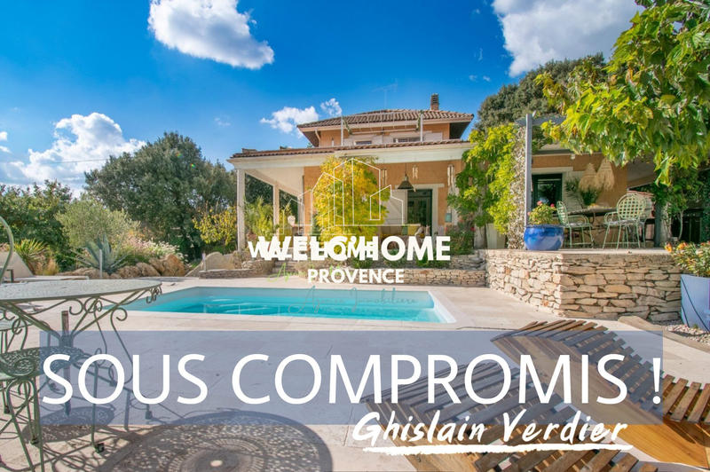 Maison - 102 m² - 6 pièces