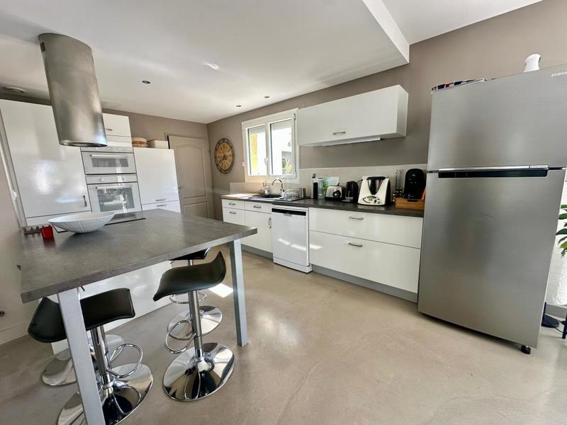 Maison - 145 m² - 5 pièces