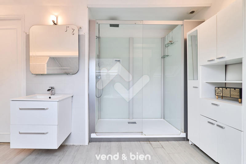 Maison - 133 m² - 6 pièces