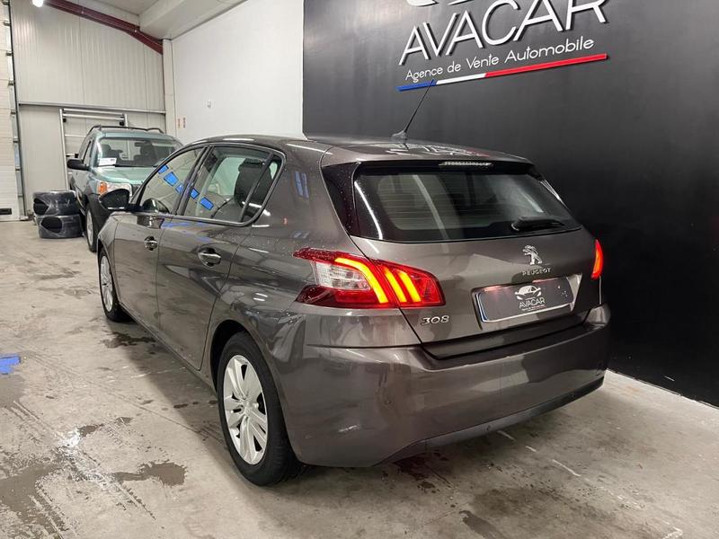 Peugeot 308 1.6 HDi 92 cv