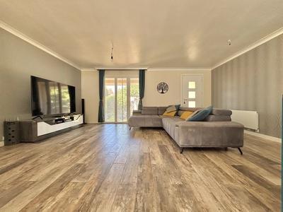 Maison - 122 m² - 5 pièces