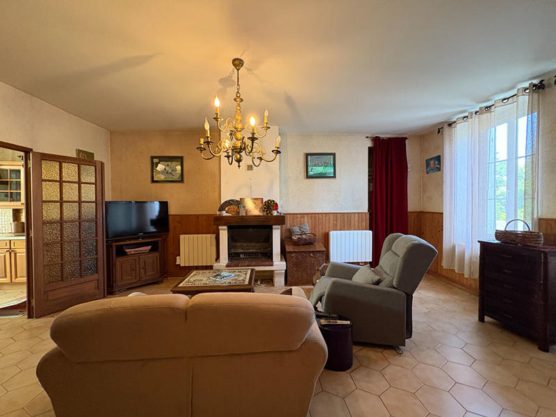 Maison - 159 m² - 7 pièces