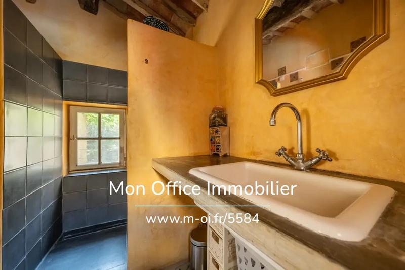 Maison de village - 95 m² - 4 pièces