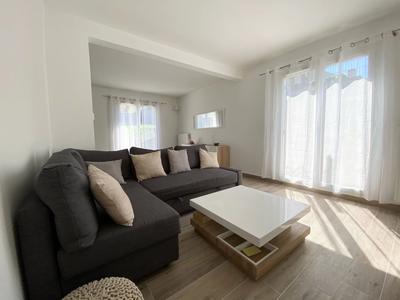 Maison - 84 m² - 4 pièces