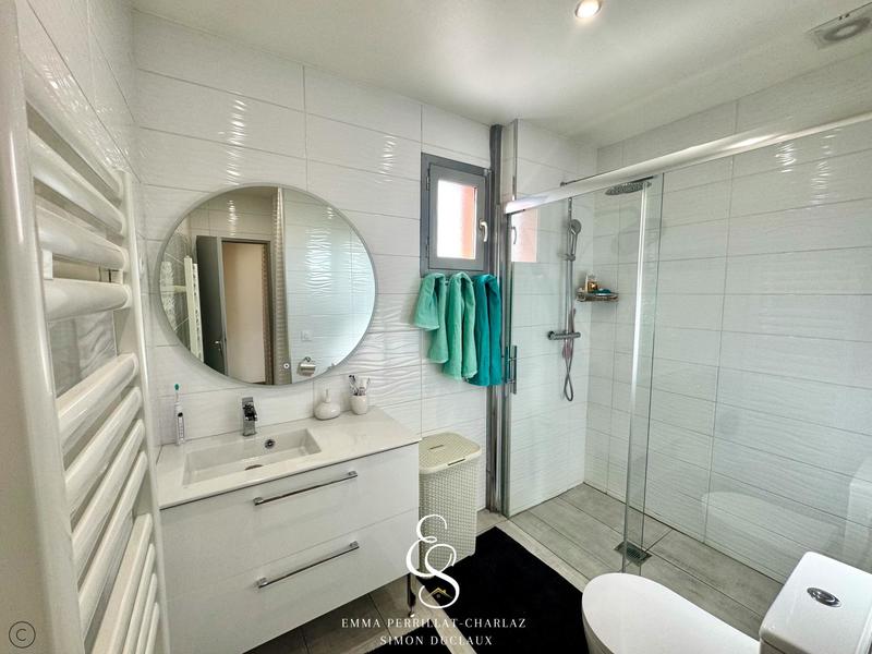 Villa - 120 m² - 7 pièces