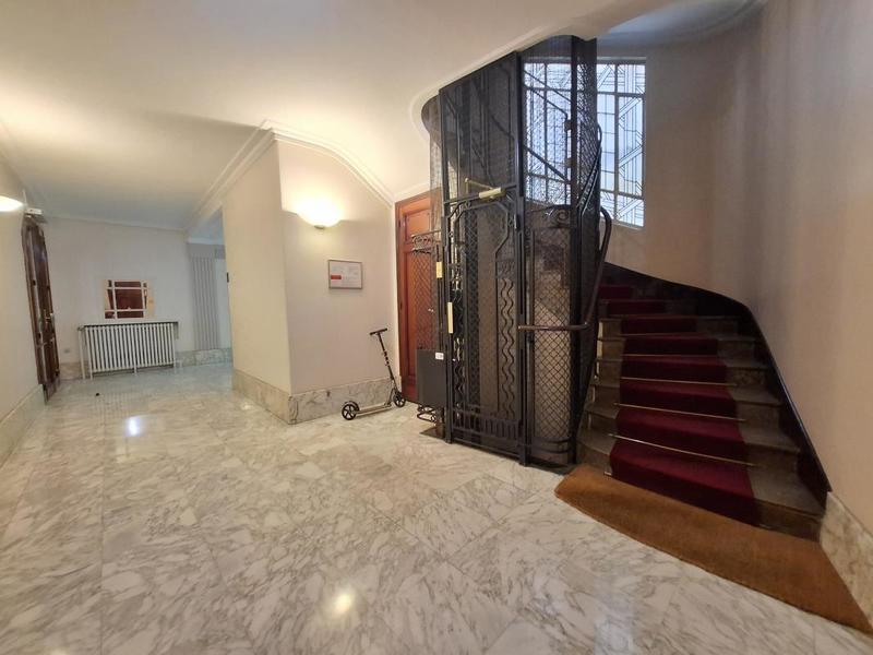 Appartement - 85 m² - 3 pièces