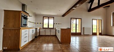 Maison - 176 m² - 4 pièces