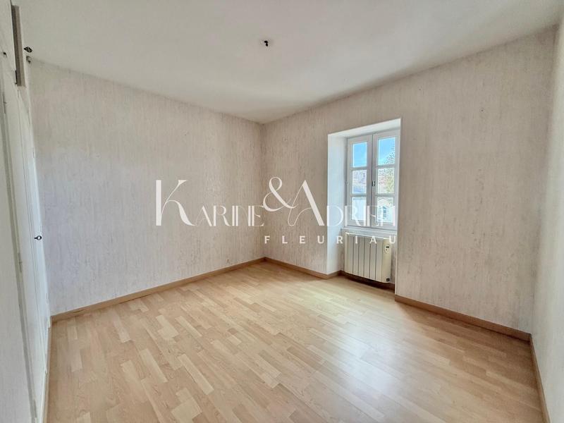 Maison de ville - 150 m² - 10 pièces