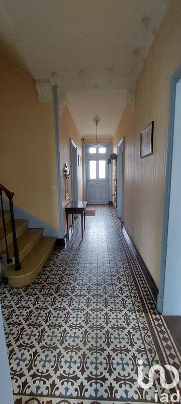 Maison - 177 m² - 7 pièces