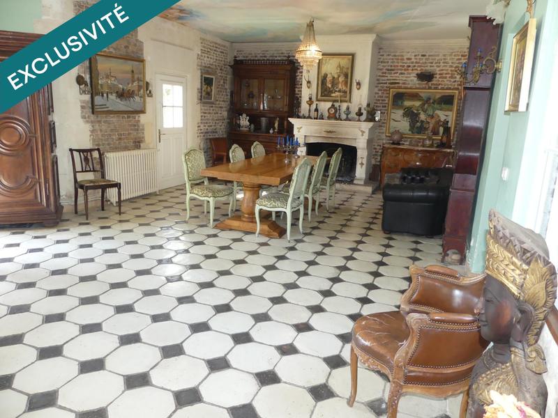 Maison - 363 m² - 10 pièces