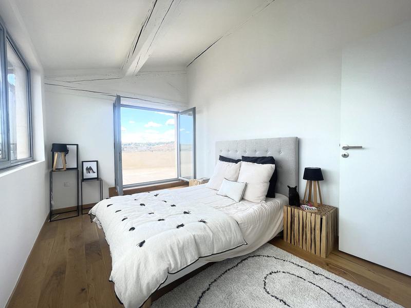 Appartement - 95 m² - 4 pièces