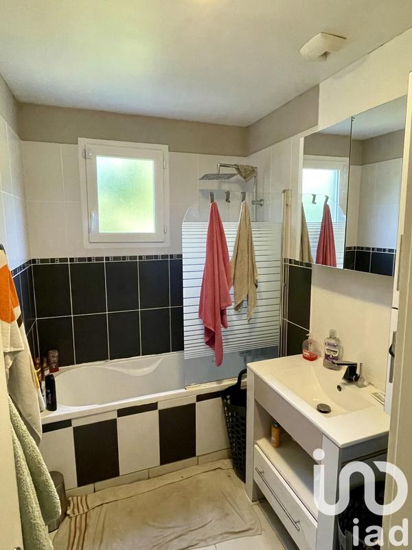 Maison - 106 m² - 7 pièces