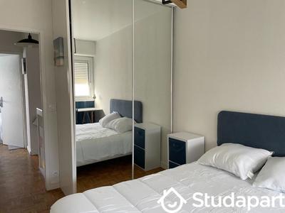 Chambre - 10 m² - 1 pièce