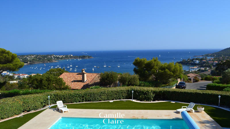 Villa - 240 m² - 10 pièces