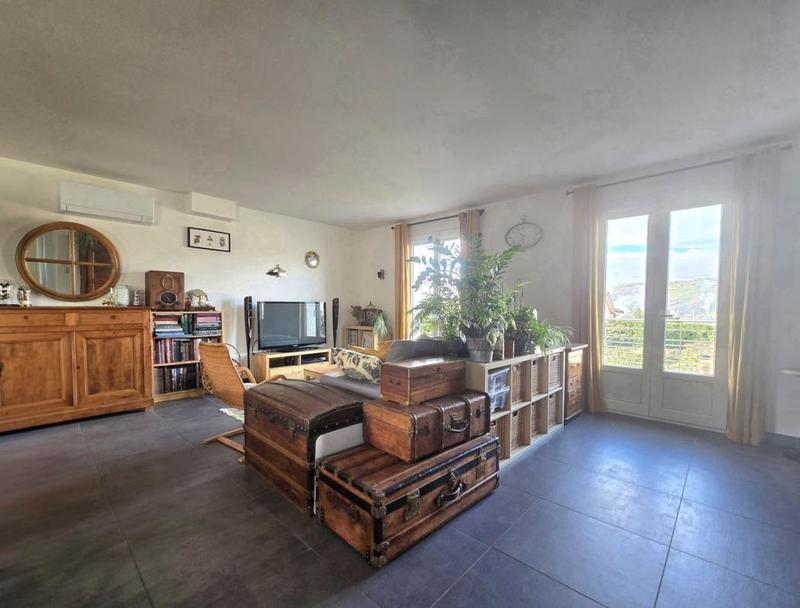 Maison - 111 m² - 5 pièces