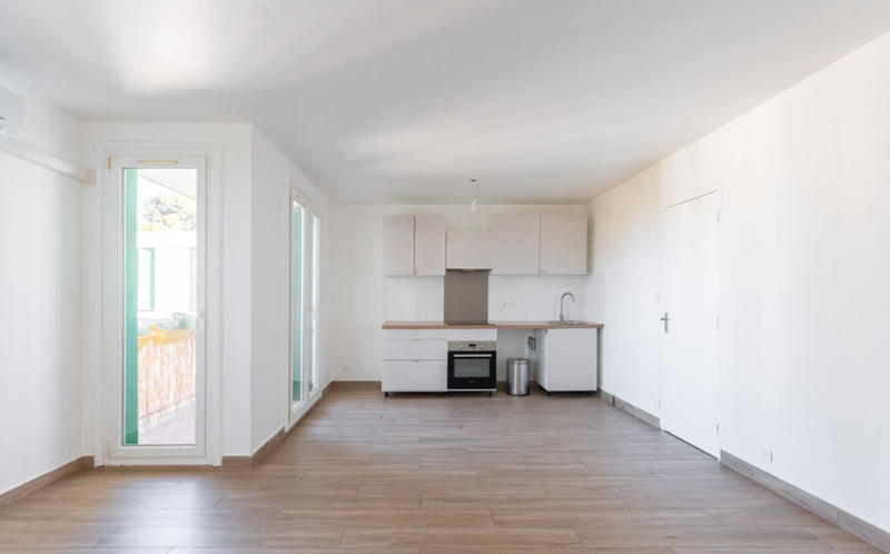 Appartement - 80 m² - 3 pièces