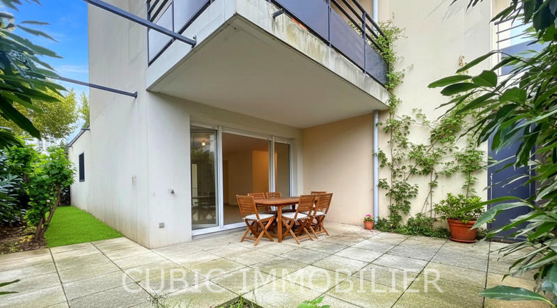 Appartement - 61 m² - 2 pièces