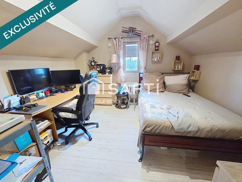 Maison - 99 m² - 5 pièces